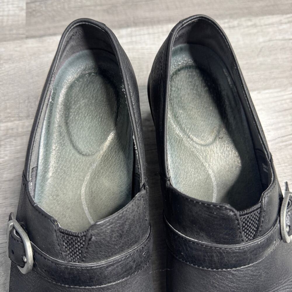 Dansko Women's Jane Clog Shoe Black Burnished Leather Buckle Size 38 (US 7.5-8) - Picture 7 of 9